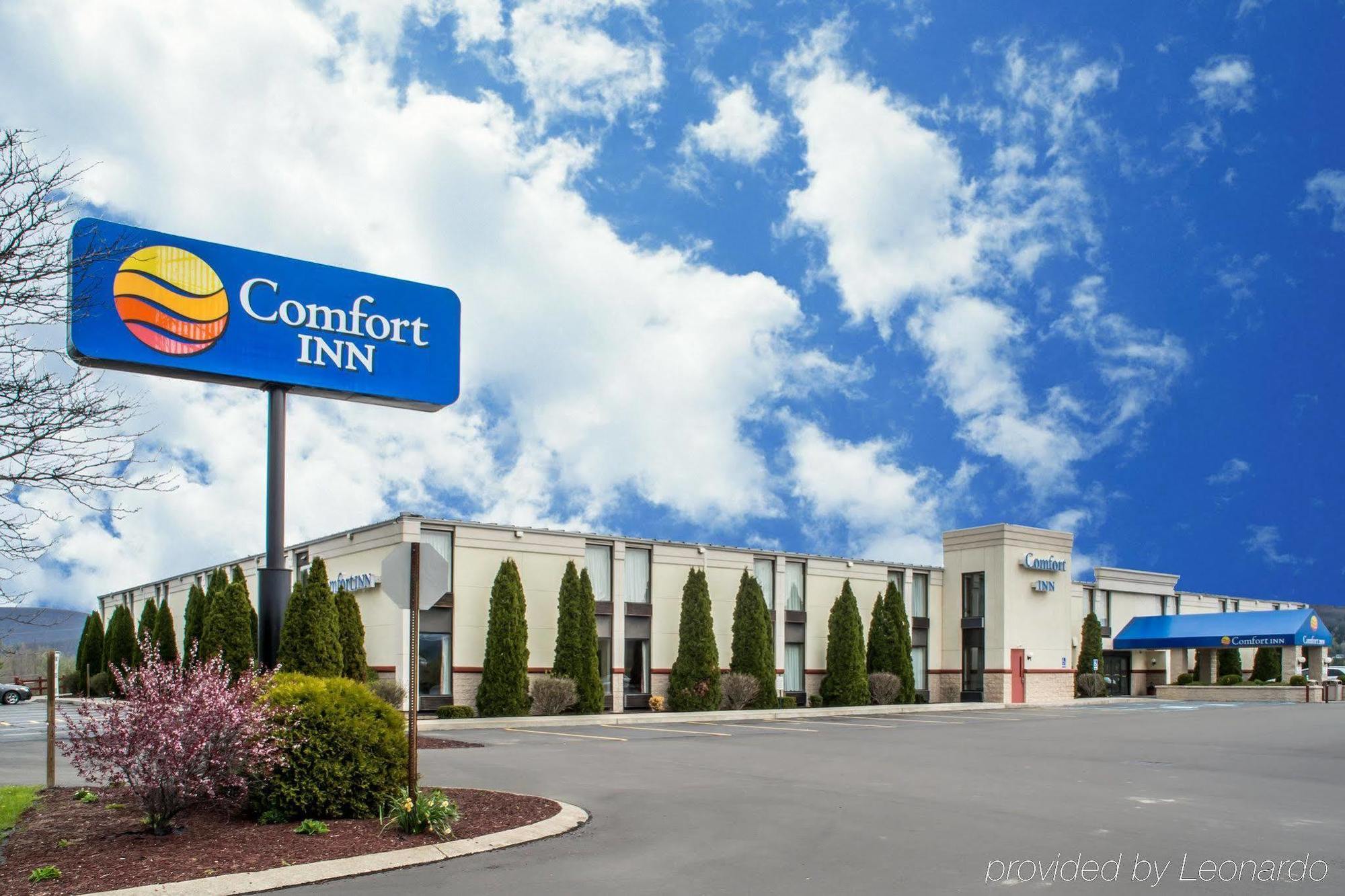 Quality Inn & Suites Mansfield Bagian luar foto
